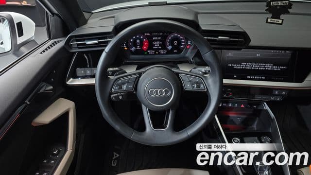 Audi A3 2022 — ფოტო 13/20