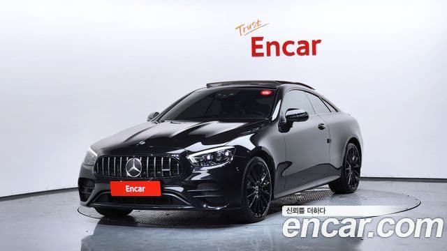 Mercedes-Benz E-Class 2021 — ფოტო 1/20