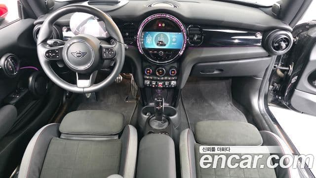 Mini Cooper S 2022 — ფოტო 7/20
