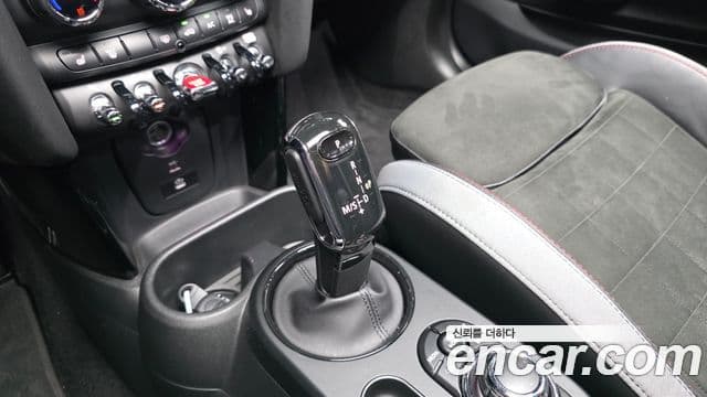 Mini Cooper S 2022 — ფოტო 9/20