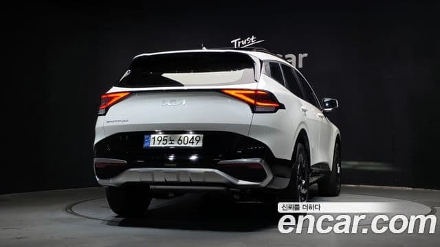Kia Sportage 2023 — Şəkil 4/20
