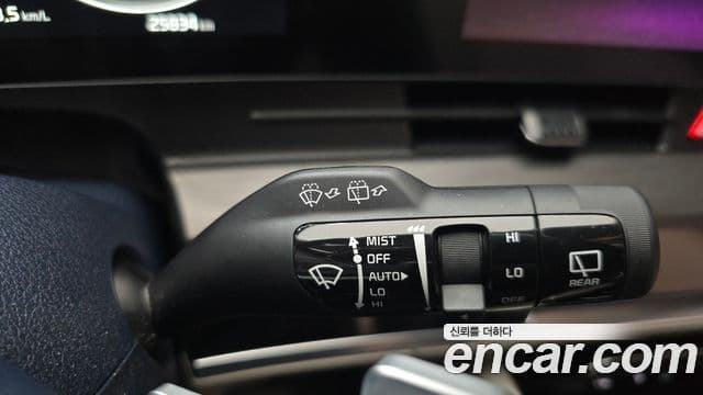 Kia Sportage 2023 — Şəkil 18/20