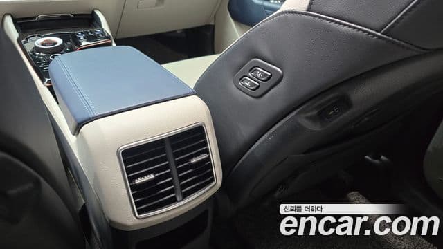 Kia Sportage 2023 — Şəkil 19/20