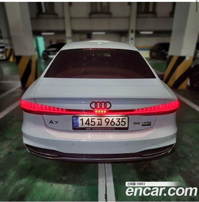 Audi A7 2021 — ფოტო 4/9
