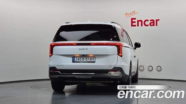 Kia Carnival 2024 — ფოტო 4/20