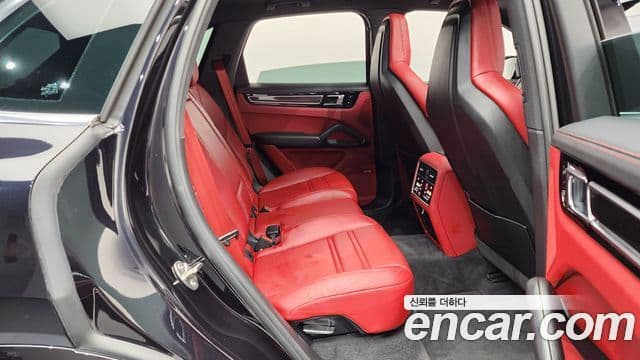 Porsche Cayenne 2019 — Şəkil 11/20