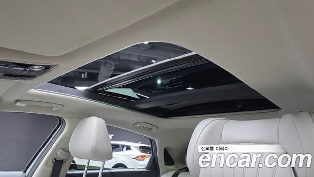 Kia K5 2024 — ფოტო 17/20