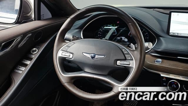 Genesis Electrified G80 2020 — фото 13 из 20