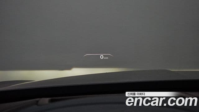Genesis Electrified G80 2020 — Şəkil 19/20