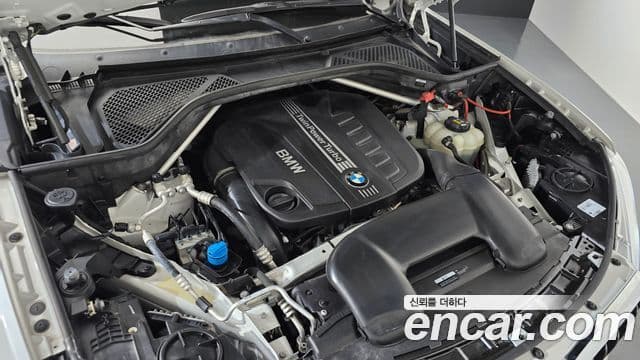 BMW X6 2018 — ფოტო 6/20