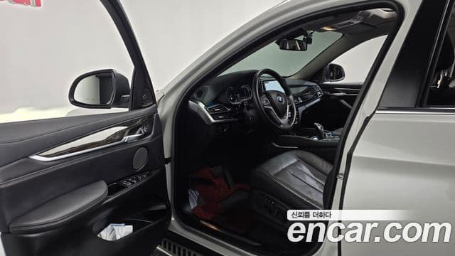 BMW X6 2018 — ფოტო 10/20