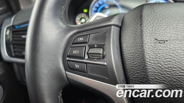 BMW X6 2018 — ფოტო 16/20