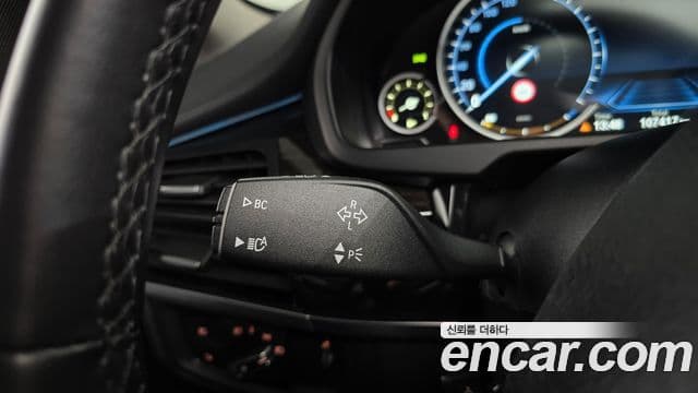 BMW X6 2018 — Şəkil 22/37