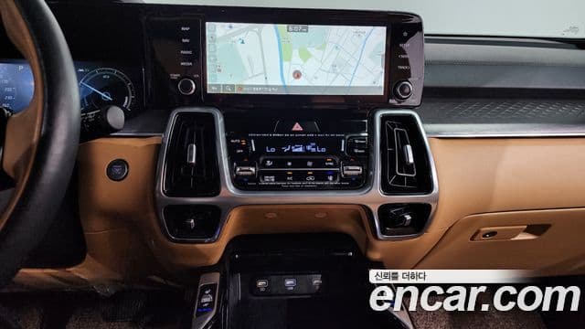 Kia Sorento 2021 — Şəkil 13/20