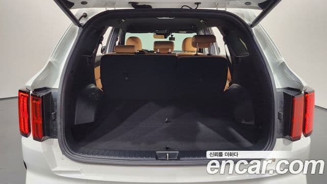 Kia Sorento 2021 — Şəkil 20/20