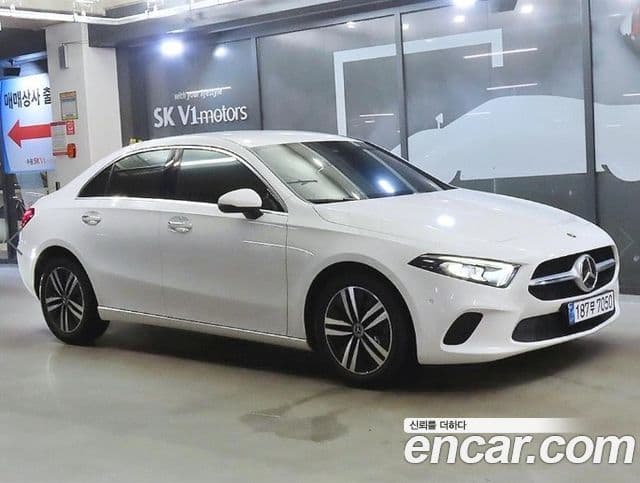 Mercedes-Benz A-Class 2022 — Şəkil 10/19