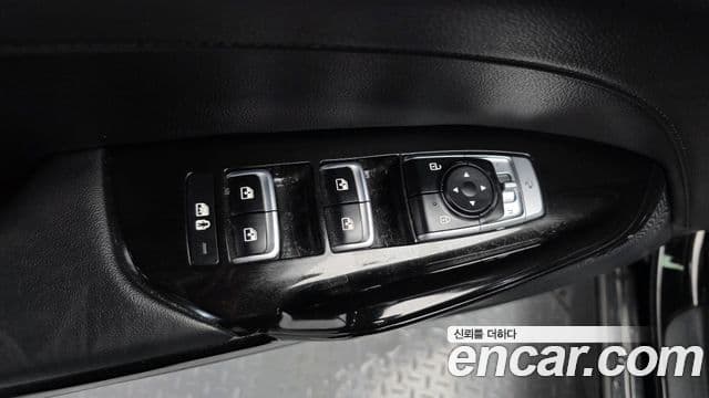 Kia K5 2021 — Şəkil 27/31