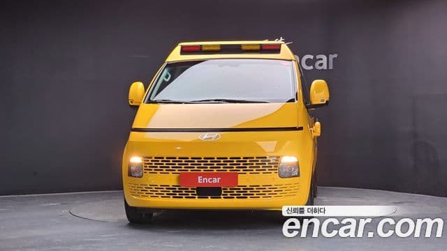 Hyundai Staria 2025 — Şəkil 3/20