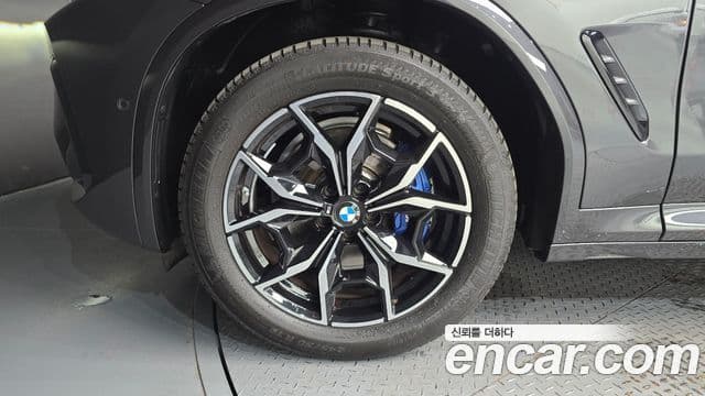 BMW X4 2023 — Фото 5/20