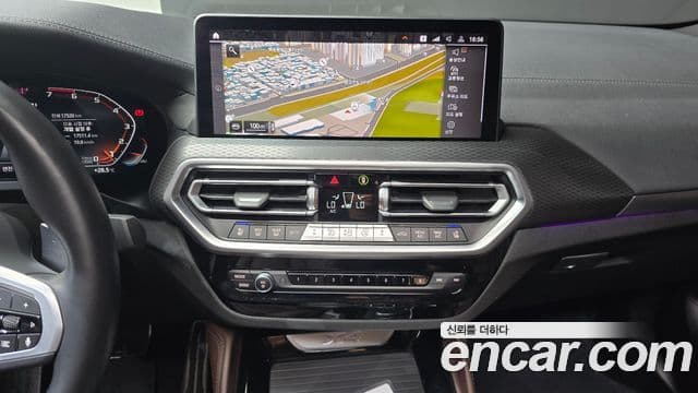 BMW X4 2023 — Фото 20/20