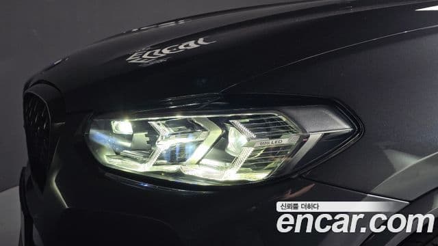 BMW X4 2023 — ფოტო 18/31