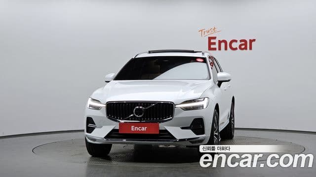 Volvo XC60 2024 — ფოტო 3/20