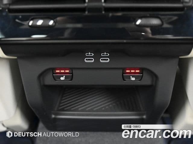 BMW 5 Series 2025 — Фото 17/20