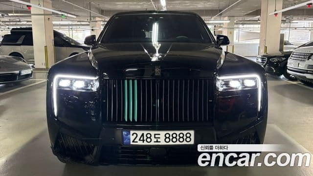 Rolls-Royce Cullinan 2019 — ფოტო 10/19