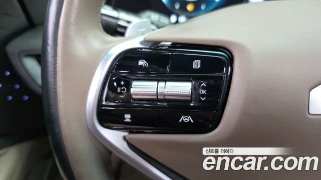 Kia K8 2022 — Şəkil 18/19