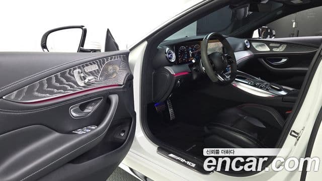 Mercedes-Benz AMG GT 2023 — Фото 10/20
