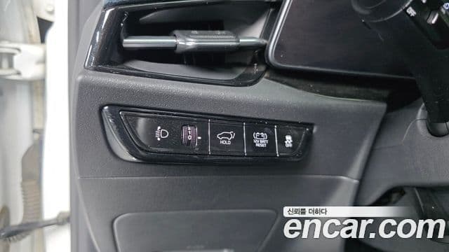 Kia Niro 2022 — фото 12 из 20