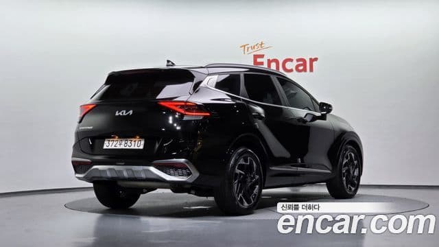 Kia Sportage 2022 — ფოტო 1/20