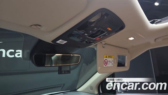 Kia Carnival 2022 — Şəkil 18/20