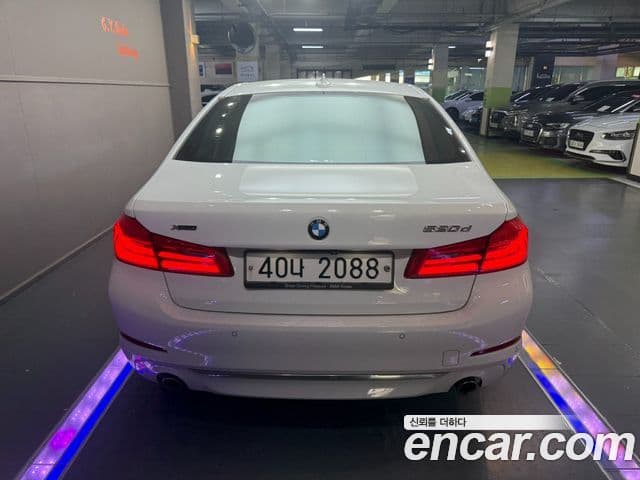 BMW 5 Series 2019 — Şəkil 3/20
