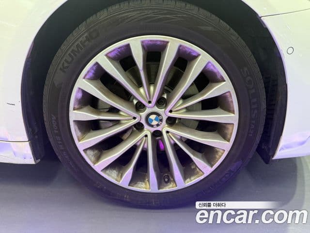 BMW 5 Series 2019 — Şəkil 4/20