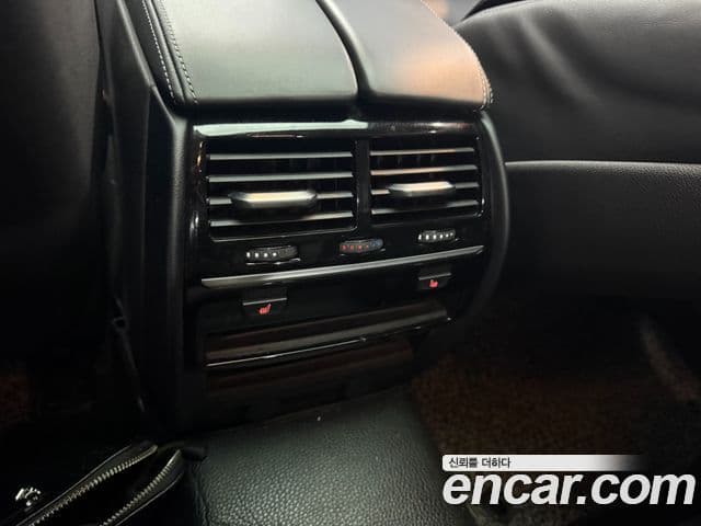 BMW 5 Series 2019 — Şəkil 16/20