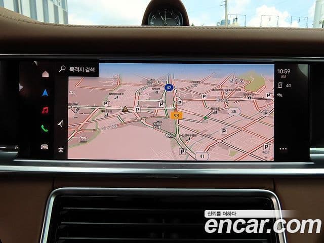 Porsche Panamera 2023 — ფოტო 13/20