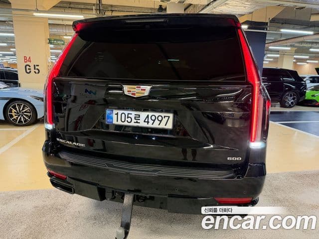 Cadillac Escalade 2023 — Şəkil 5/20