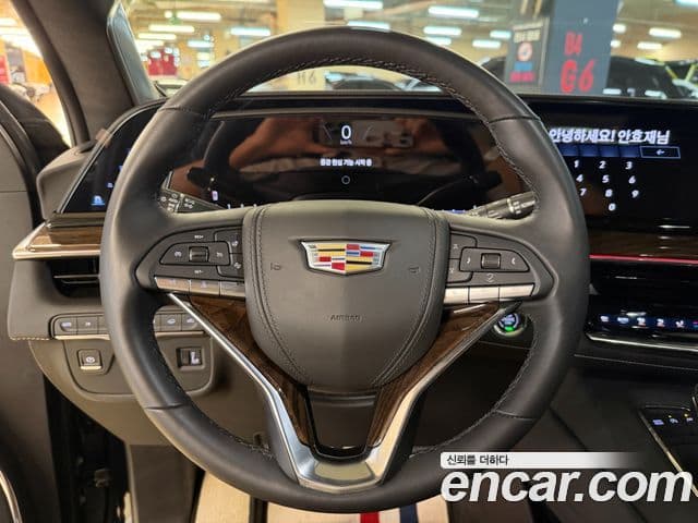 Cadillac Escalade 2023 — Şəkil 13/20