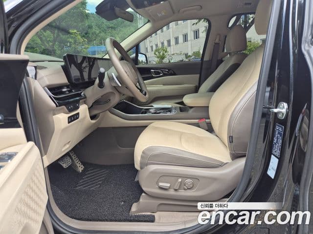 Kia Carnival 2024 — Şəkil 10/20