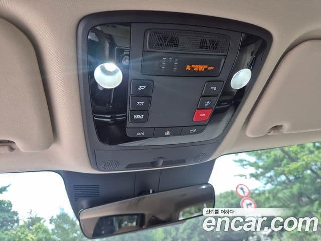 Kia Carnival 2024 — Şəkil 9/20