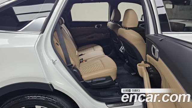 Kia Sorento 2024 — Şəkil 11/20