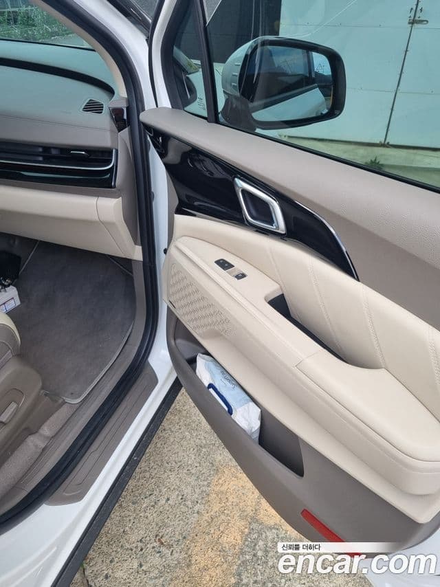 Kia Carnival 2024 — Şəkil 7/20