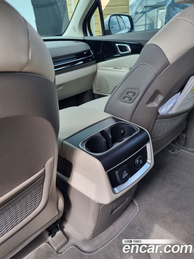 Kia Carnival 2024 — Şəkil 13/20