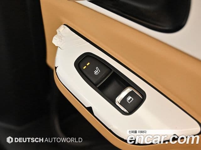 Kia Carnival 2021 — фото 15 из 20