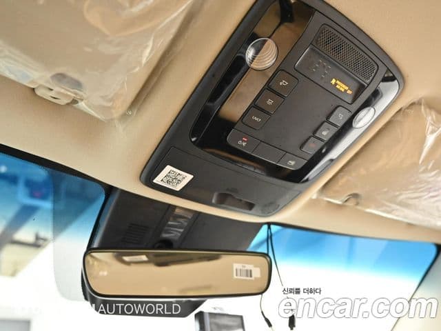 Kia Carnival 2021 — фото 17 из 20