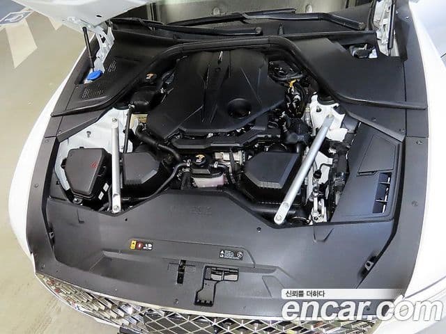 Genesis Electrified G80 2022 — Şəkil 18/20