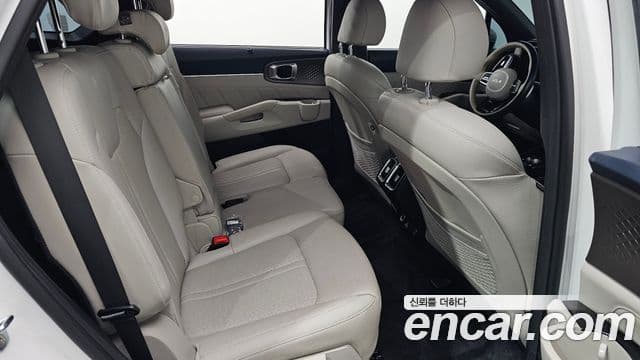 Kia Sorento 2021 — Şəkil 11/20