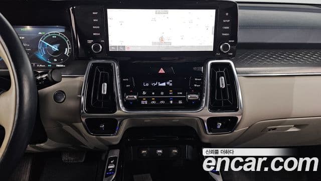 Kia Sorento 2021 — Şəkil 14/20