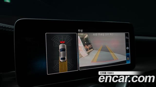 Mercedes-Benz C-Class 2019 — ფოტო 14/20